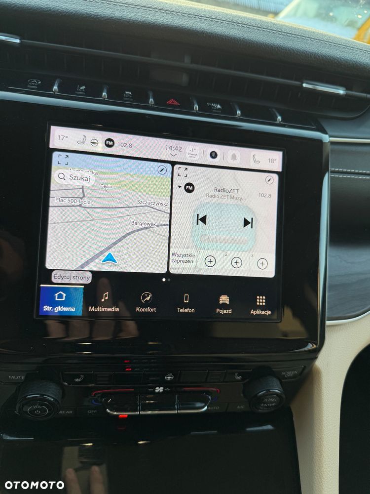 Jeep Grand Cherokee - 11