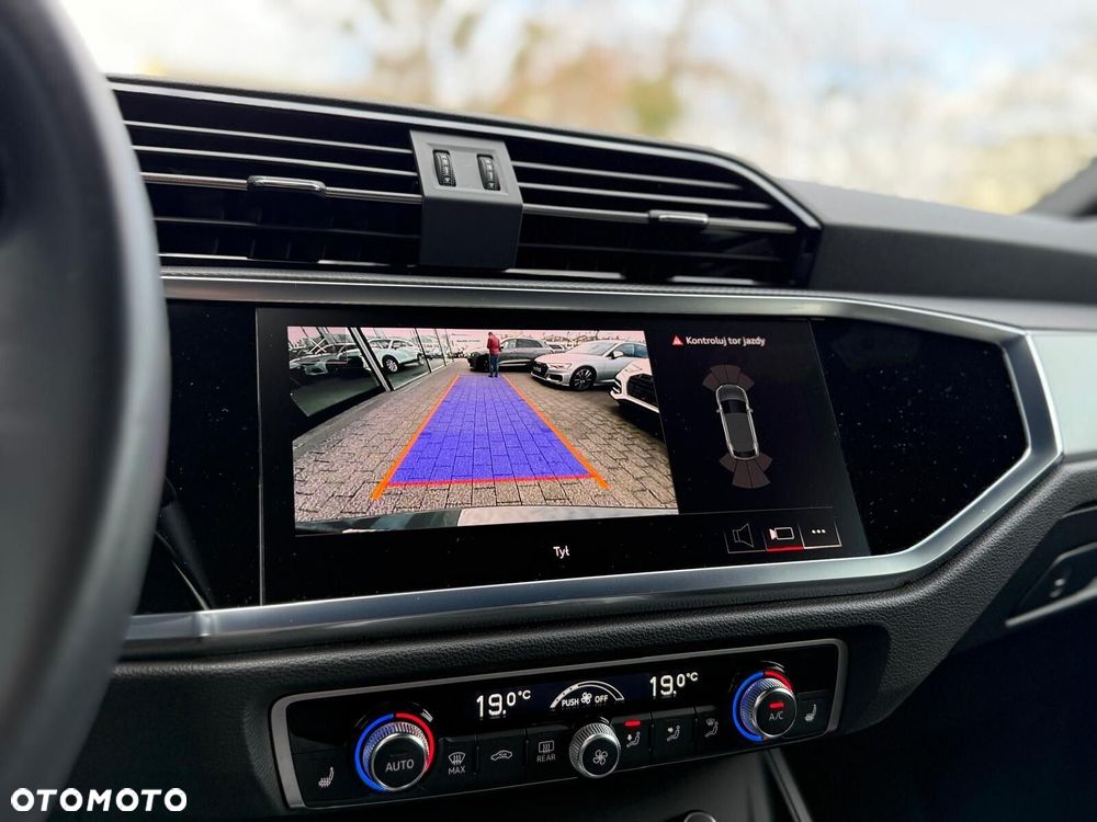 Audi Q3 Sportback - 34