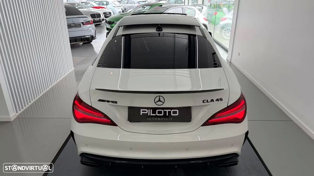 Mercedes-Benz CLA 45 AMG 4Matic 7G-DCT - 10