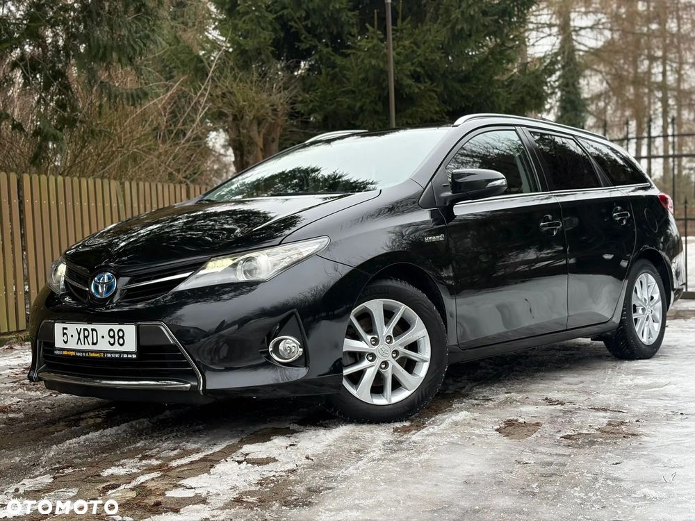 Toyota Auris - 16