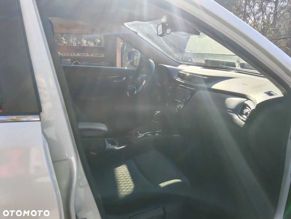 Nissan X-Trail - 6
