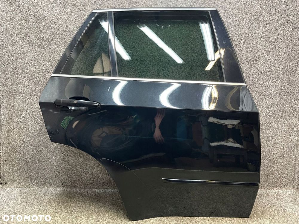Drzwi prawy tyl szyba klamka 475/9 BLACK SAPPHIRE BMW X5 E70 - 1