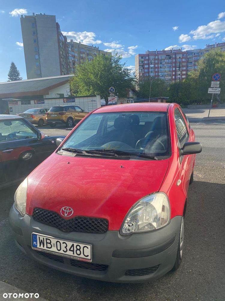 Toyota Yaris 1.0 Luna - 2
