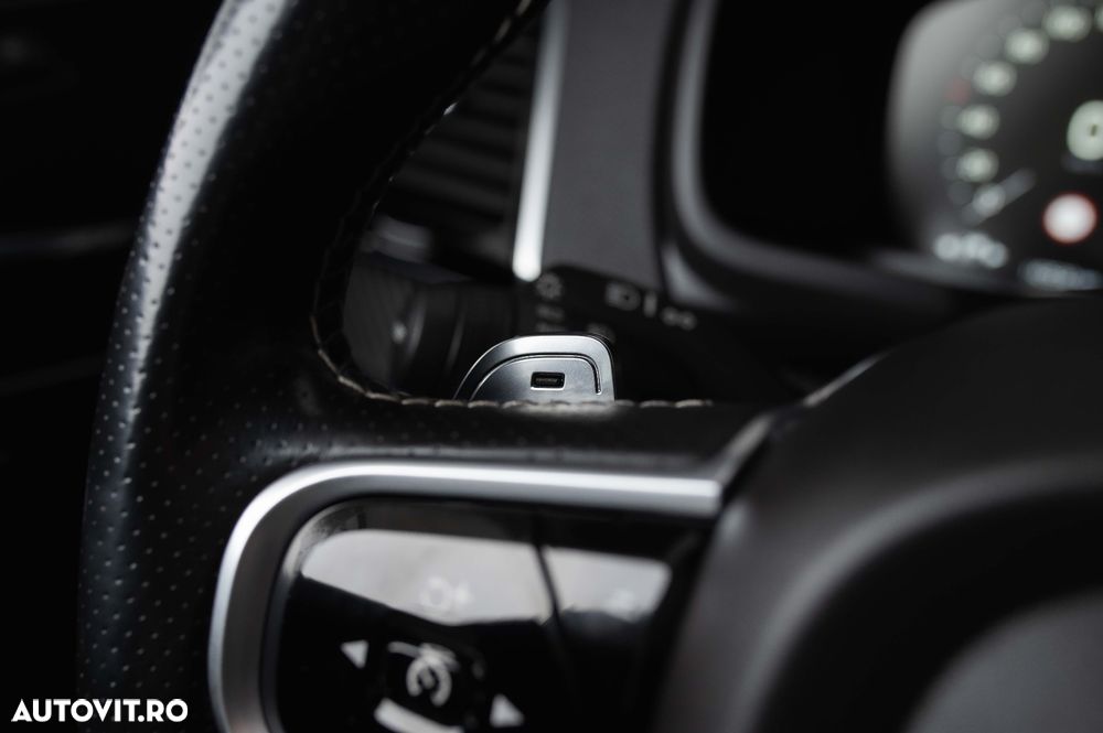 Volvo XC 90 T6 AWD R-Design - 14