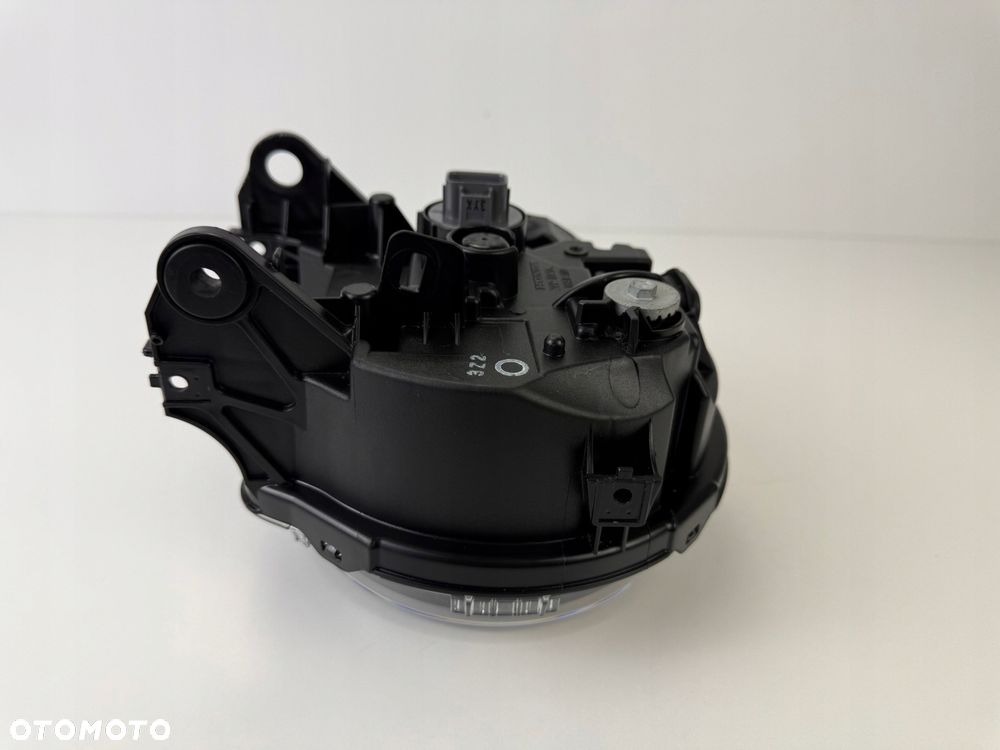 Przednia lampa reflektor Honda CB125R NEO CB300R CBF125 Wersja Europejska - 13