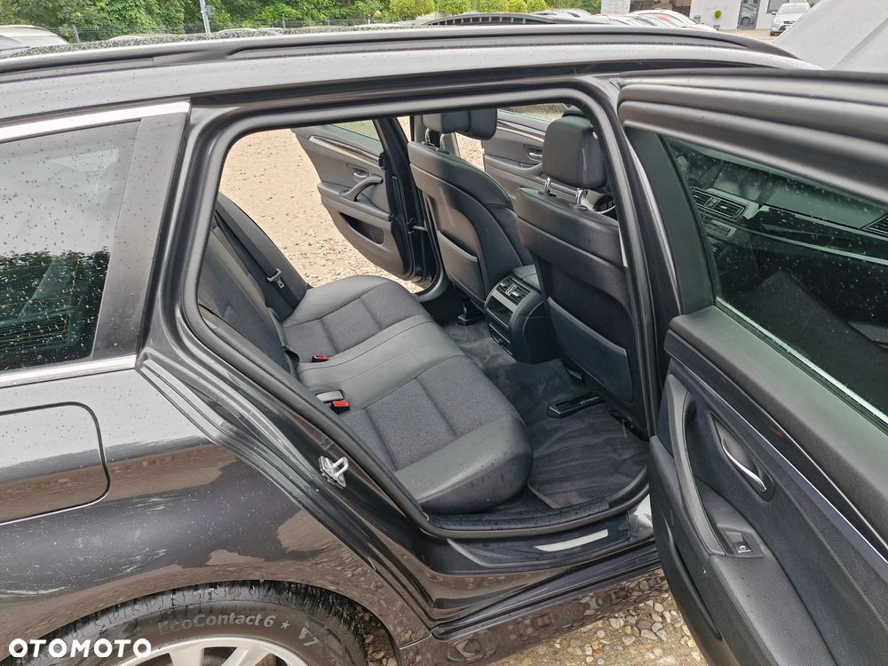 BMW Seria 5 520d - 17