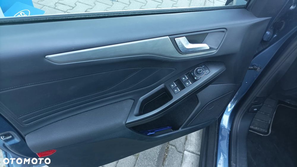 Ford Focus - 17