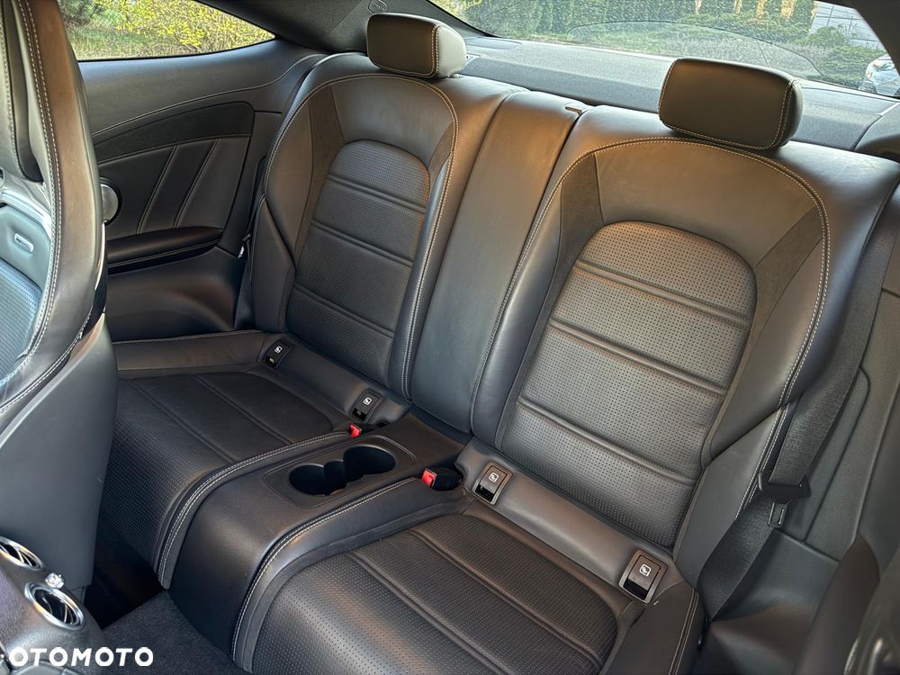 Mercedes-Benz Klasa C - 19