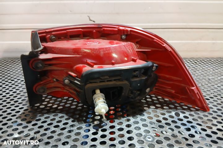 Lampa / Tripla stop stanga pe aripa Volkswagen VW Passat B7 [2010 - 2 - 3