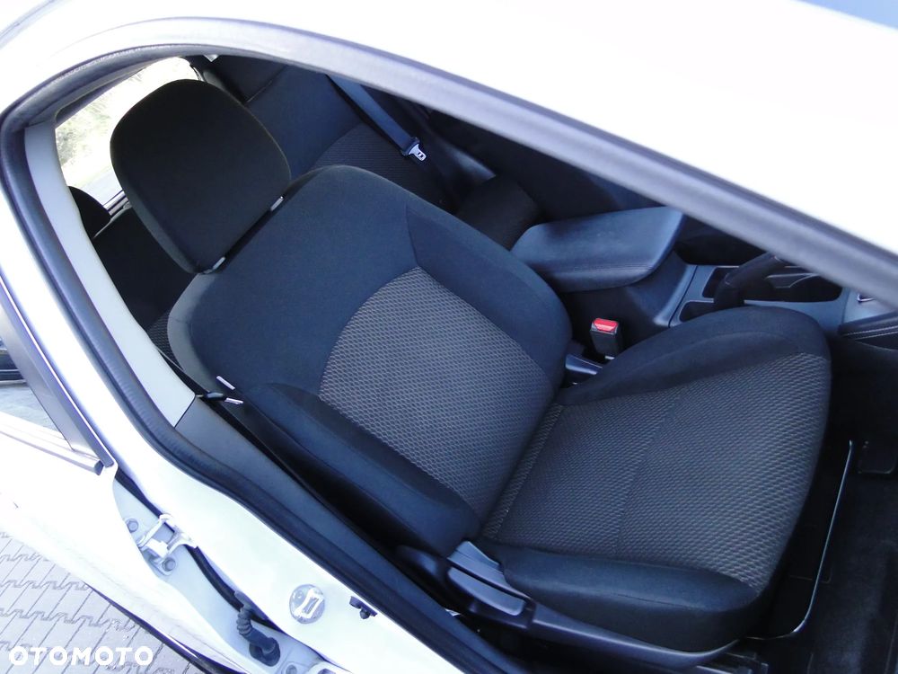 Mitsubishi ASX 2.0 Intense - 28