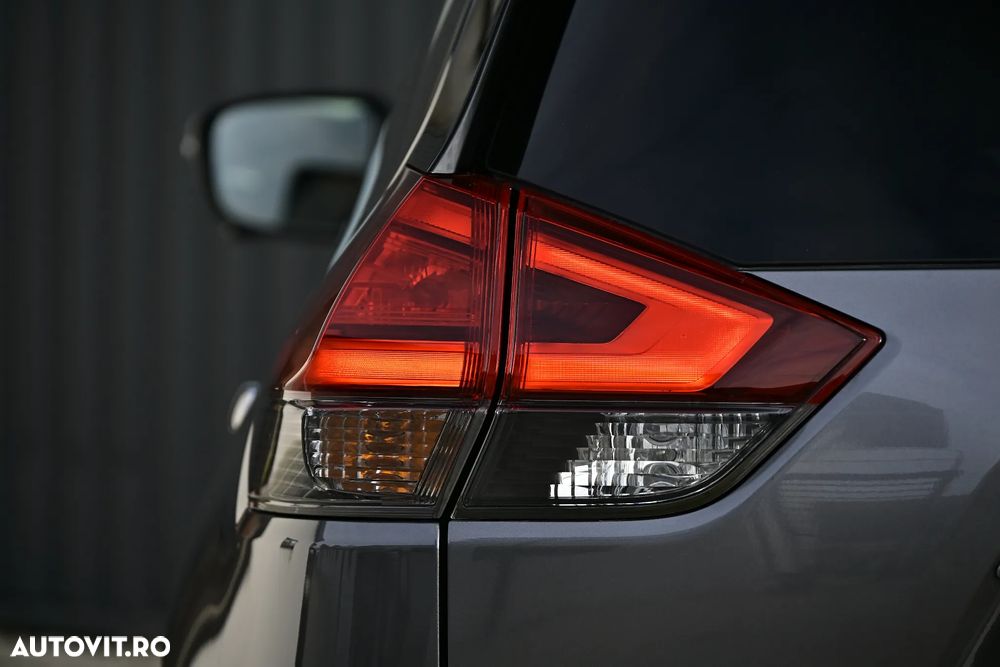 Nissan X-Trail 1.6 dCi Xtronic Tekna - 27