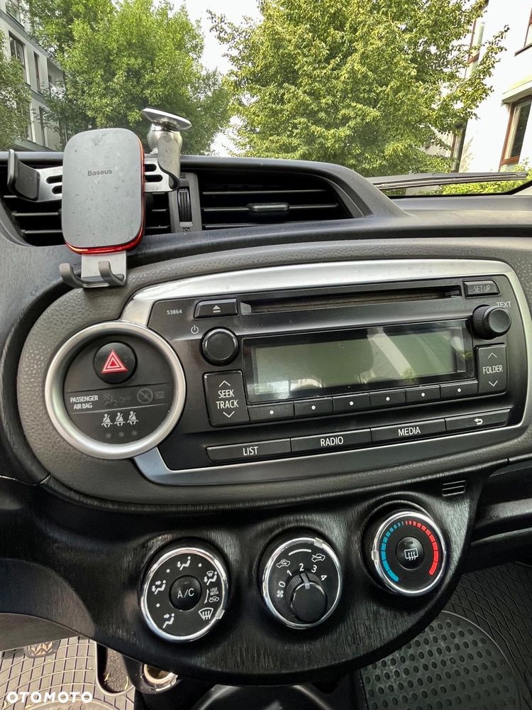 Toyota Yaris 1.33 Luna - 16