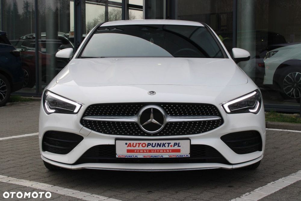 Mercedes-Benz CLA - 2