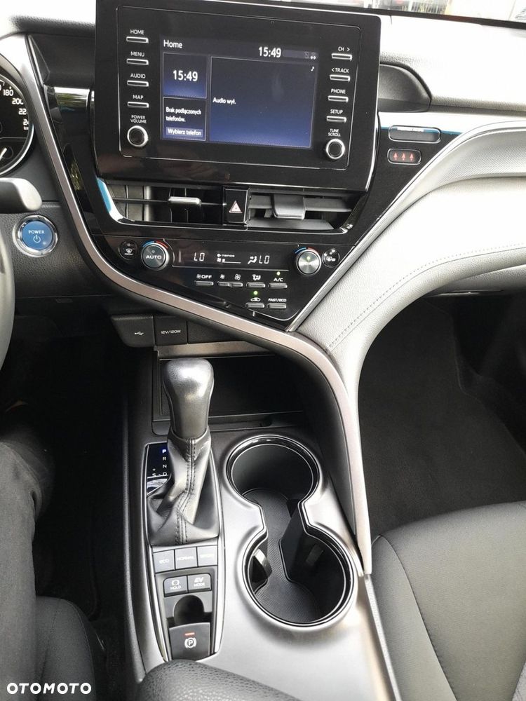 Toyota Camry 2.5 Hybrid Comfort CVT - 12