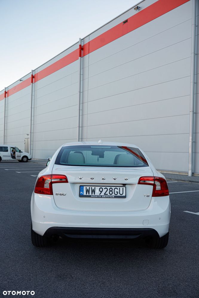 Volvo S60 - 8