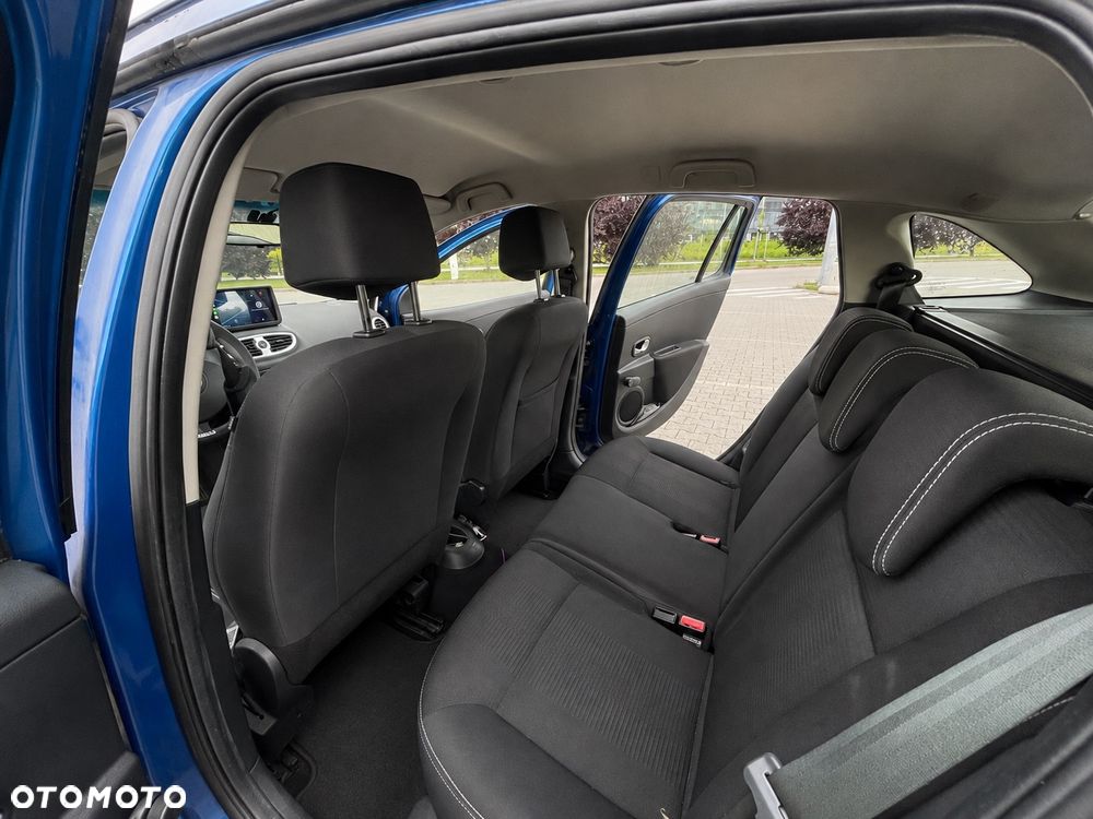 Renault Clio 1.2 16V Alize - 4