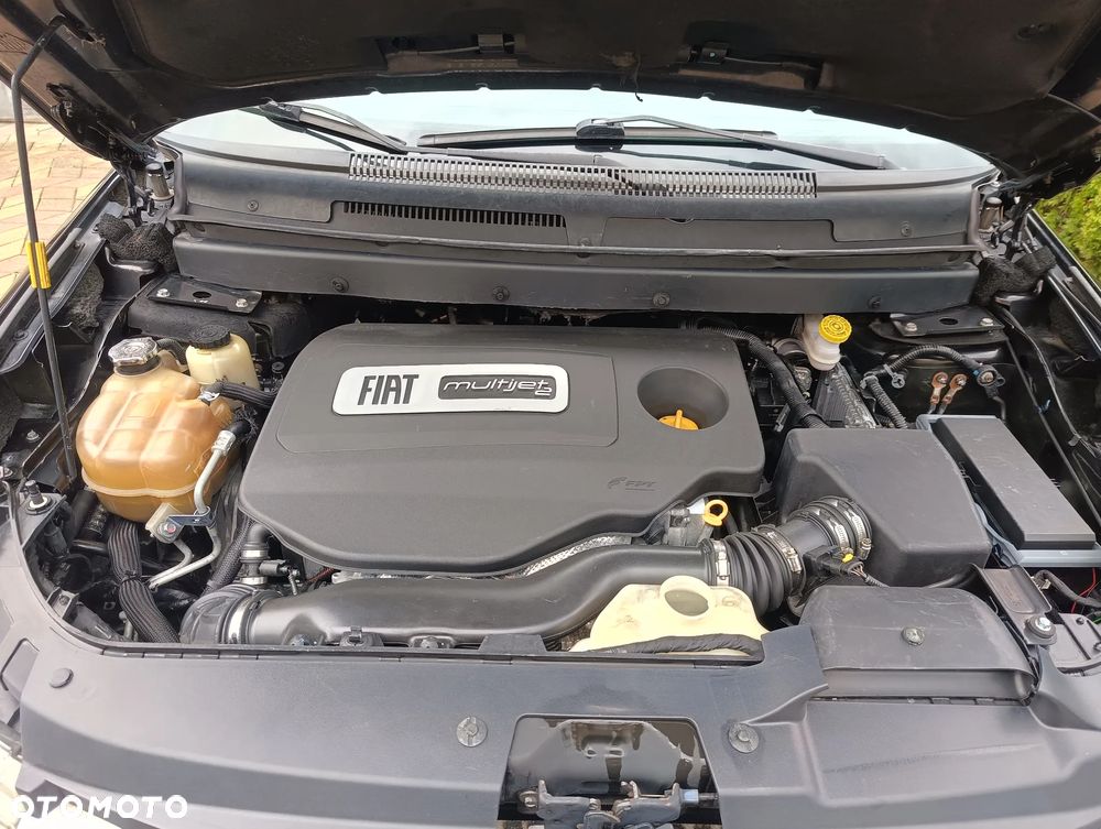 Fiat Freemont 2.0 Multijet 16V DPF Automatik Allrad Black Code - 12