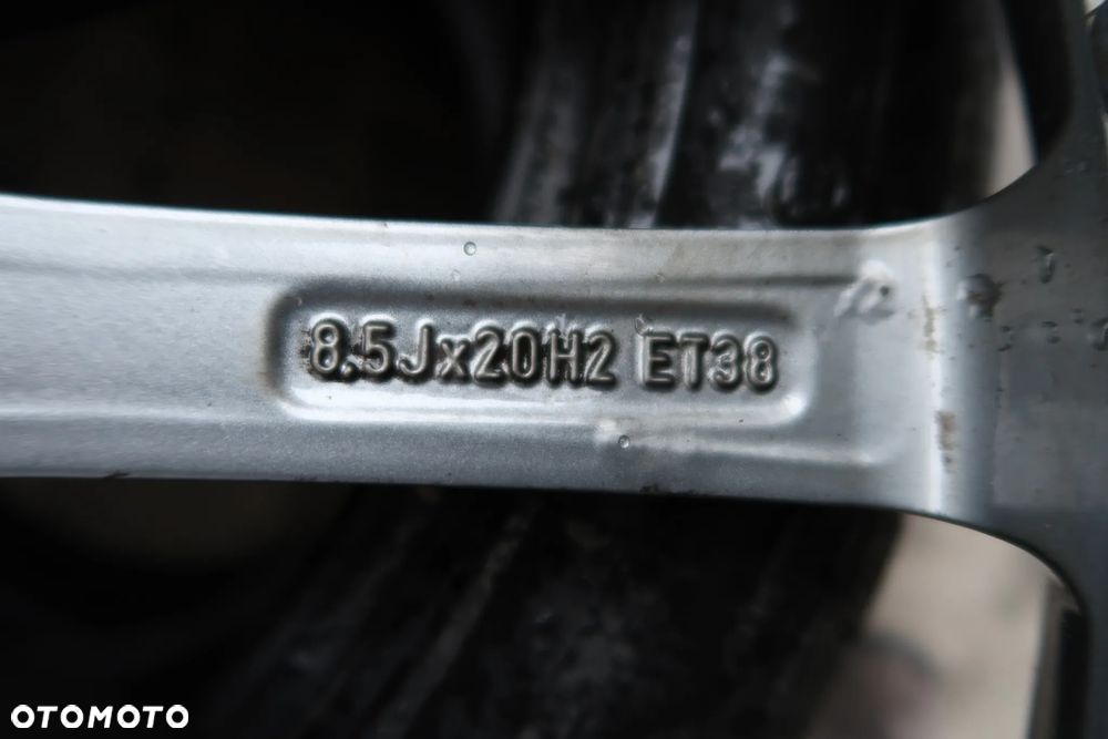 340 Felga Aluminiowa Mercedes A2224010400 8,5x20et38 - 5