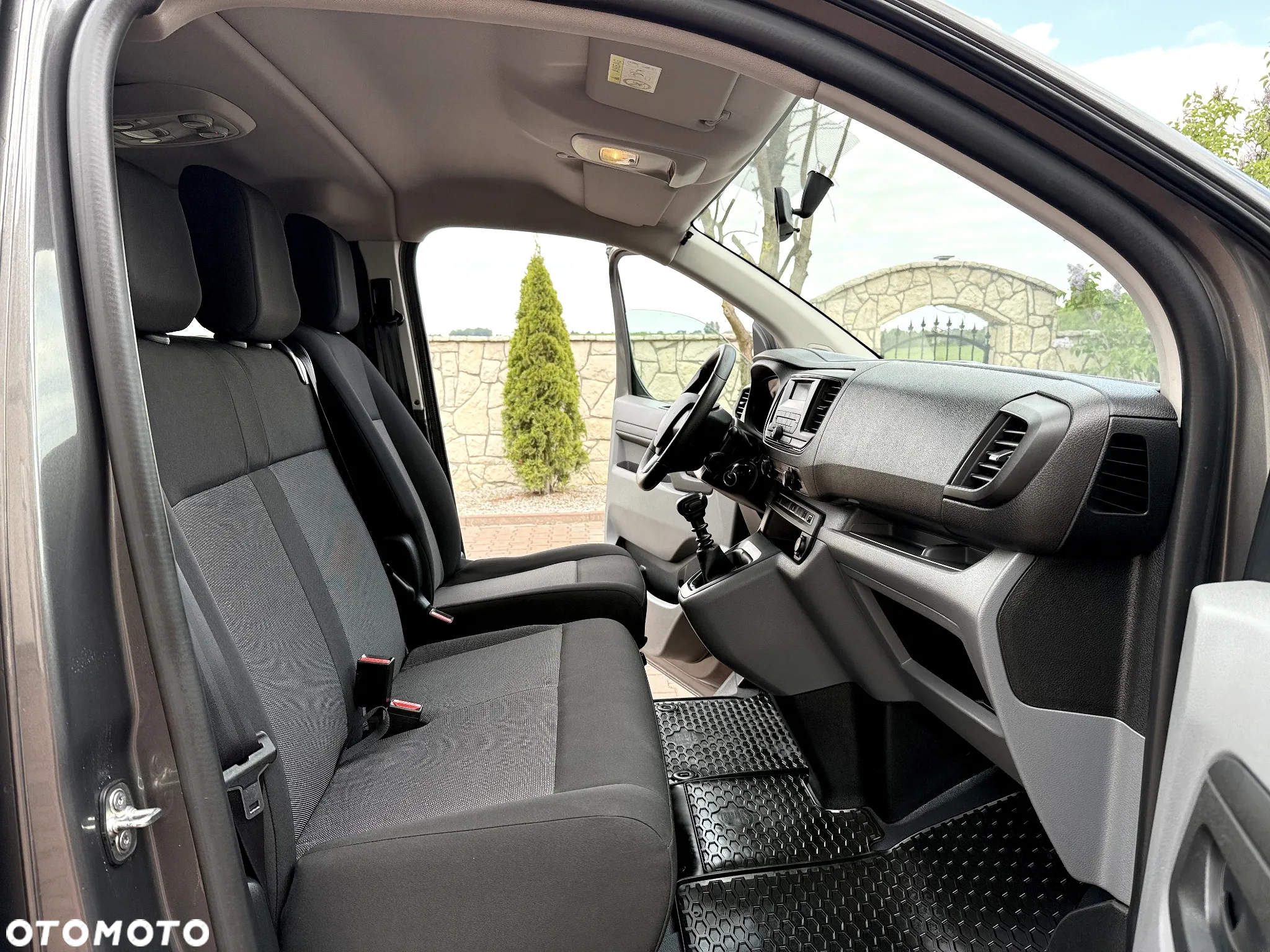 Citroën Jumpy Combi 2.0 BlueHDi XL 3,0t (bryg.) - 11