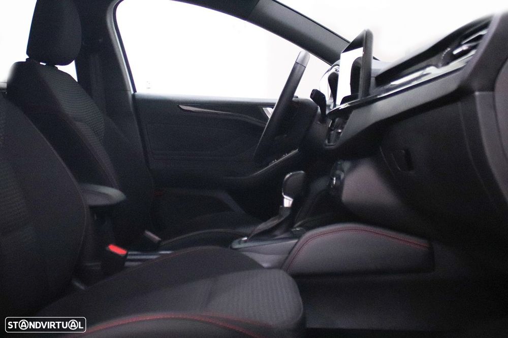 Ford Focus 1.0 EcoBoost MHEV ST-Line X Aut. - 23