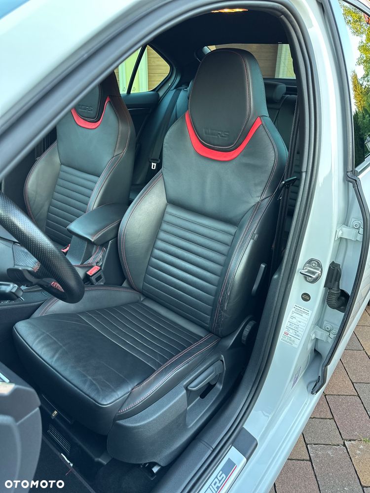 Skoda Octavia 2.0 TSI RS DSG - 22