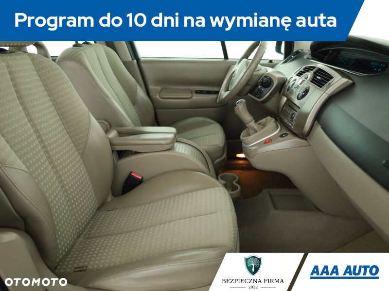 Renault Scenic - 8