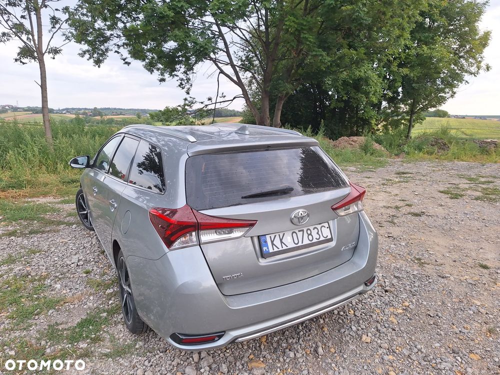 Toyota Auris - 7