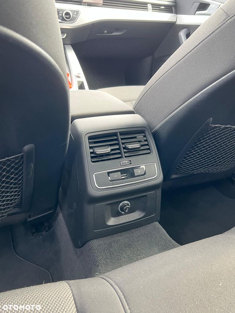 Audi A4 Limousine 1.4 TFSI S tronic - 16