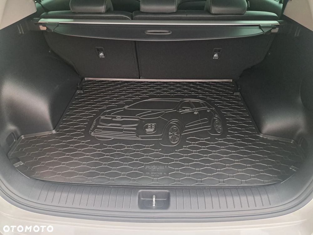 Kia Sportage 1.6 GDI Black Edition 2WD - 14