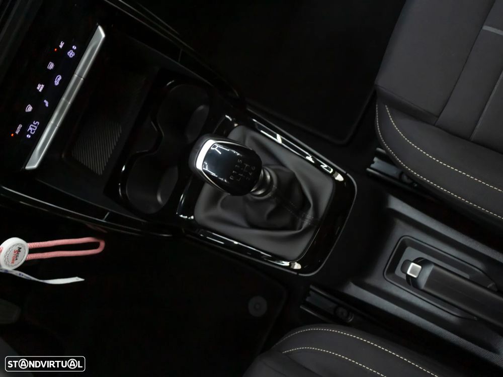 Citroën C3 Aircross 1.2 PureTech Plus - 31