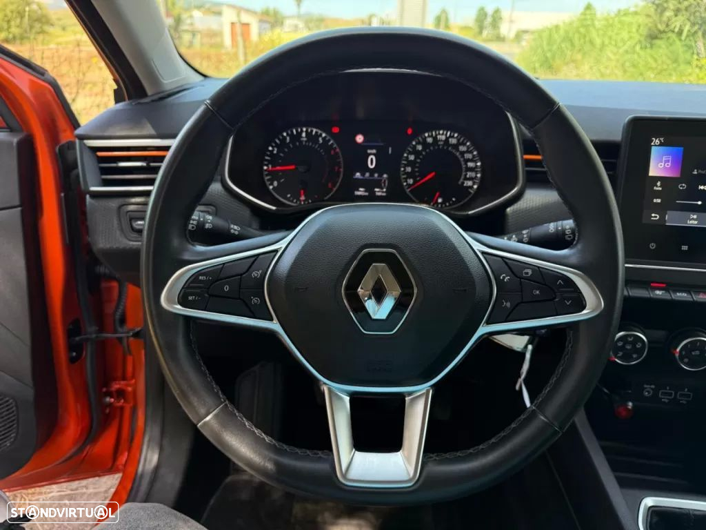 Renault Clio - 9