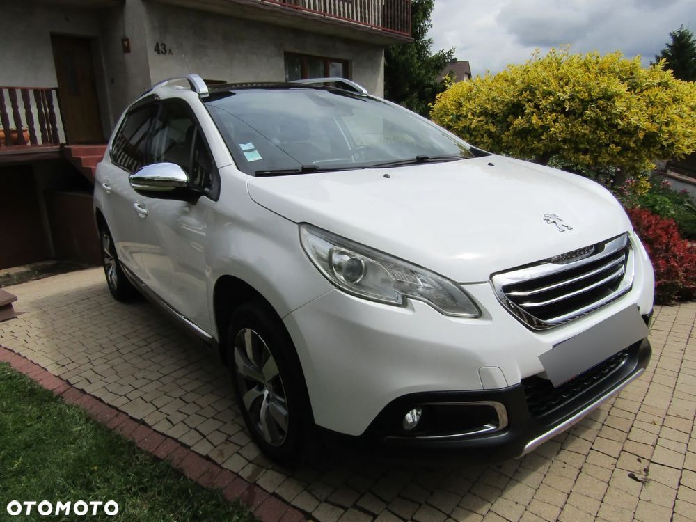 Peugeot 2008 1.2 Pure Tech Allure S&S EAT6 - 3