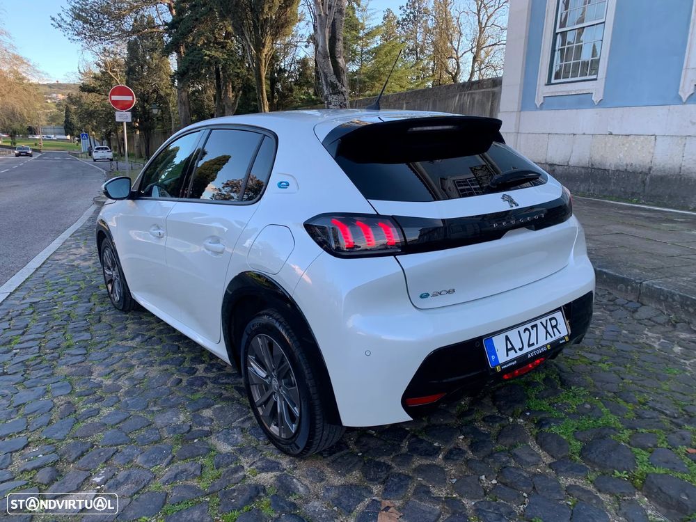 Peugeot e-208 50 kWh Allure Pack - 13