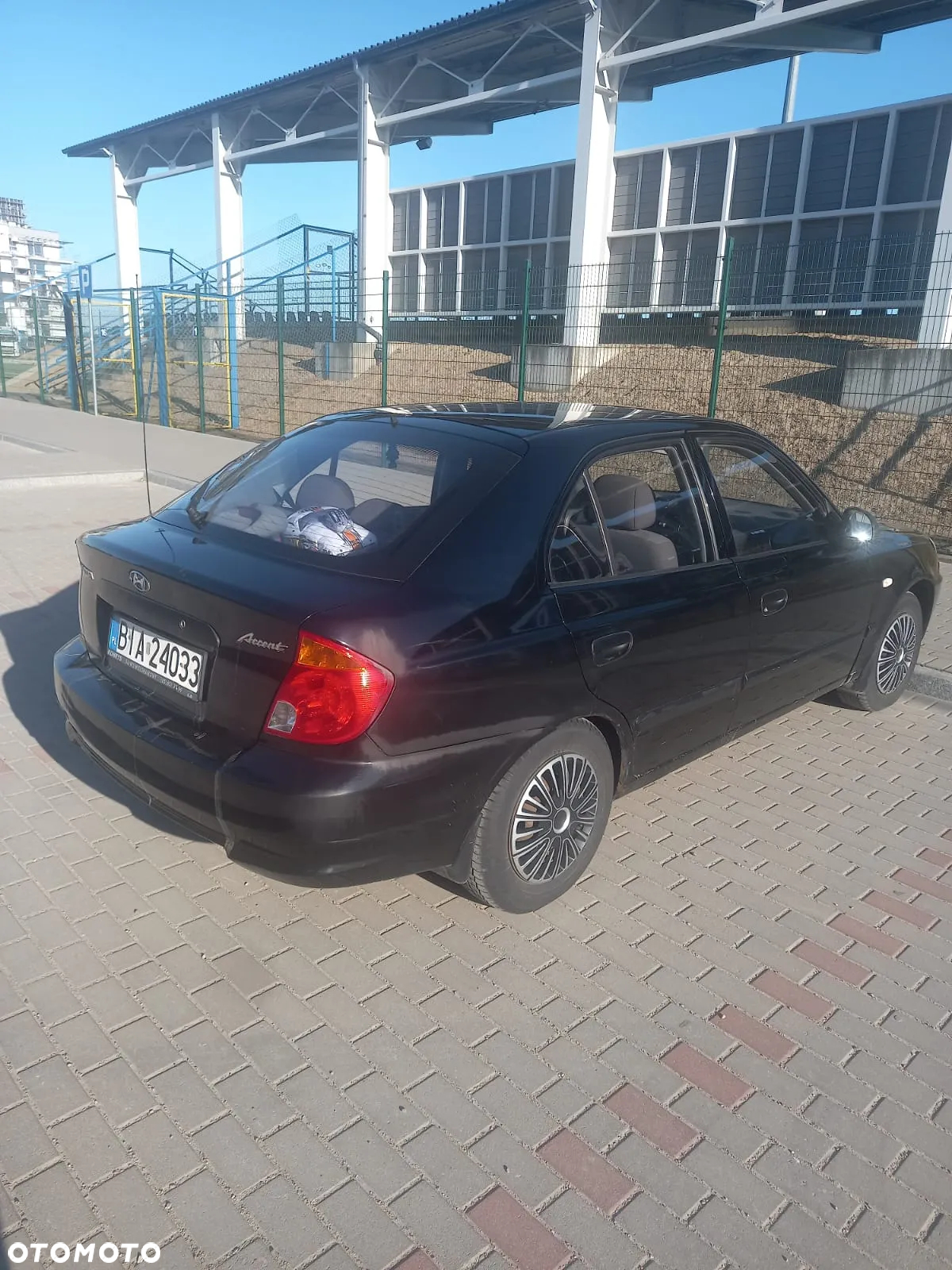 Hyundai Accent 1.5 High Plus - 4
