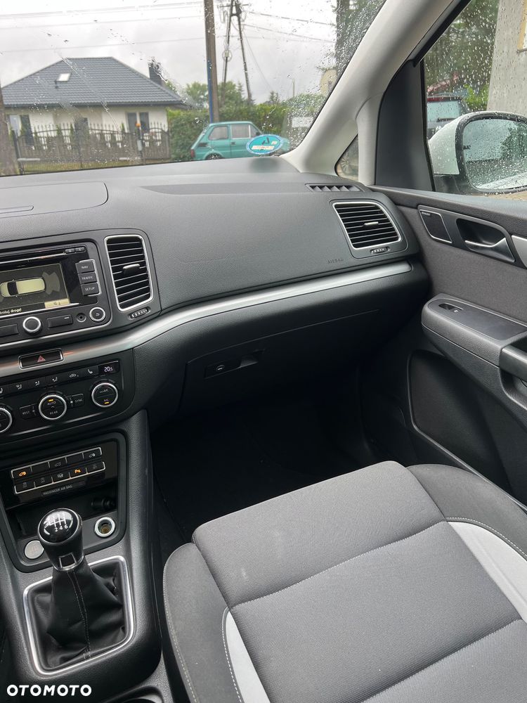 Volkswagen Sharan 2.0 TDI Highline - 13
