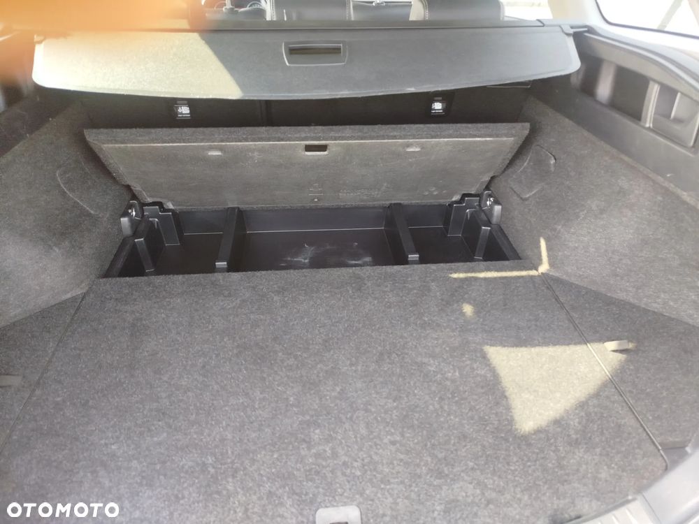 Toyota Auris - 18