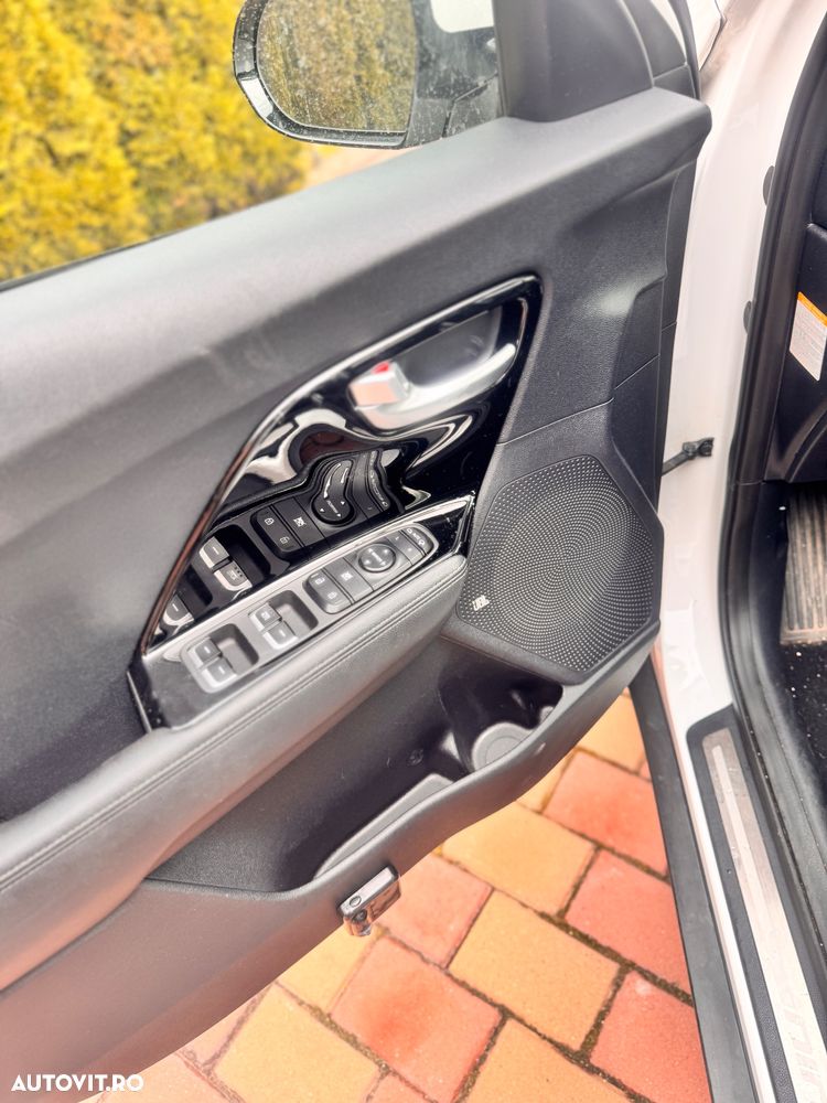 Kia Niro 1.6 GDI HEV 2WD OPF Aut. Edition 7 - 12