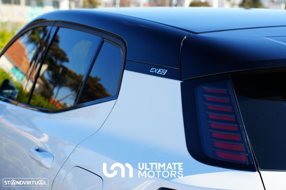 Volvo EX30 69 kWh Single Motor Extended Range Plus - 11