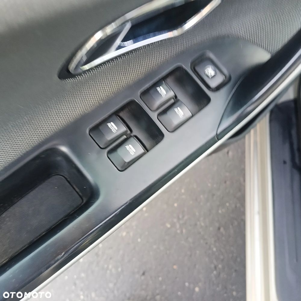 Kia Ceed 1.6 GDI Dream-Team Edition - 8