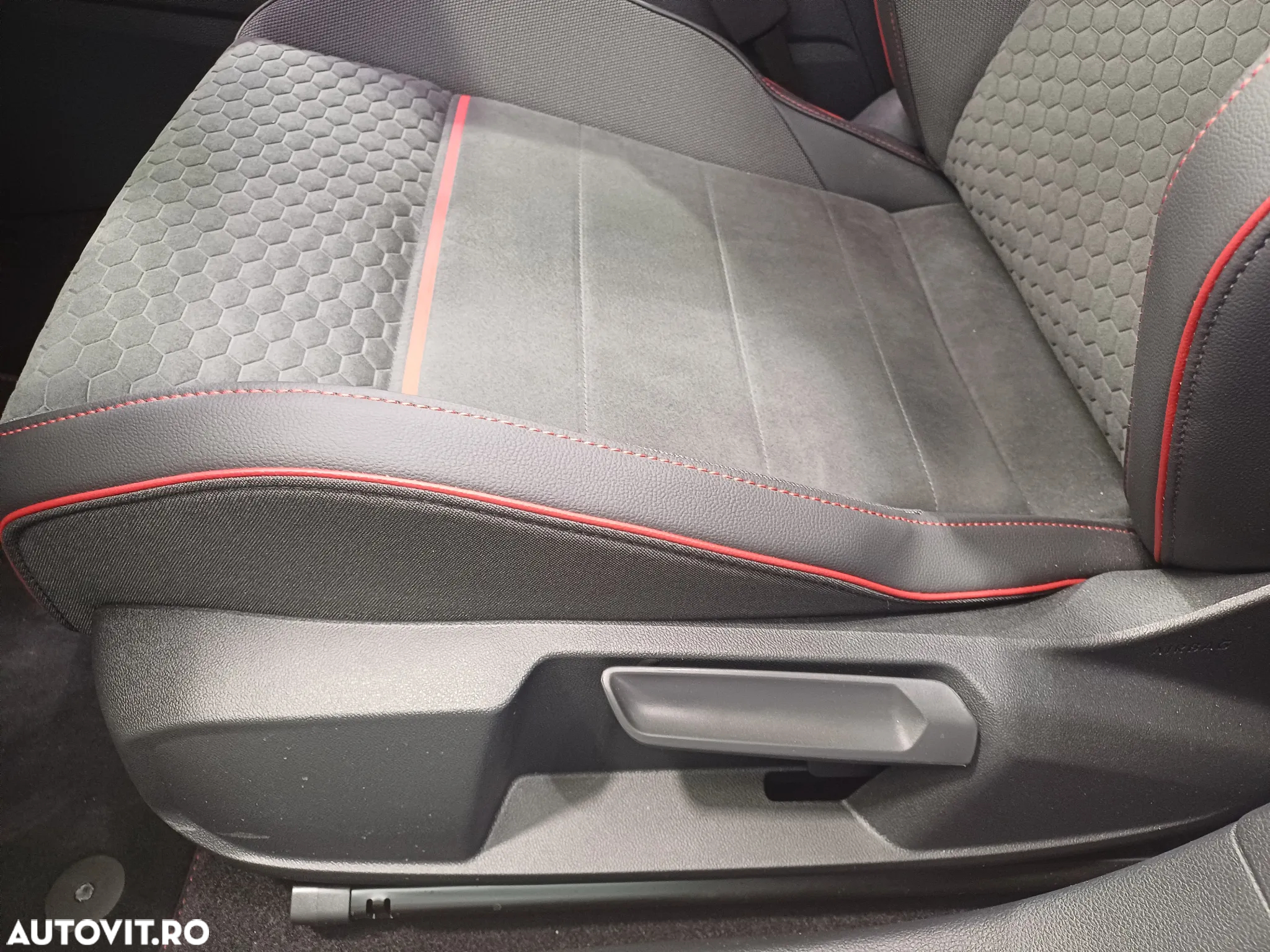 Volkswagen Golf GTI Clubsport - 11