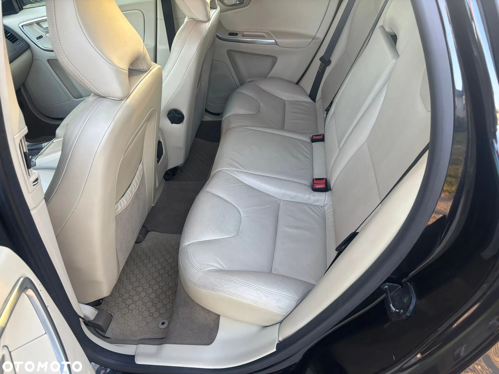 Volvo XC 60 - 14