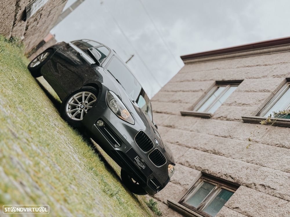 BMW 116 i Aut. Sport Line - 4