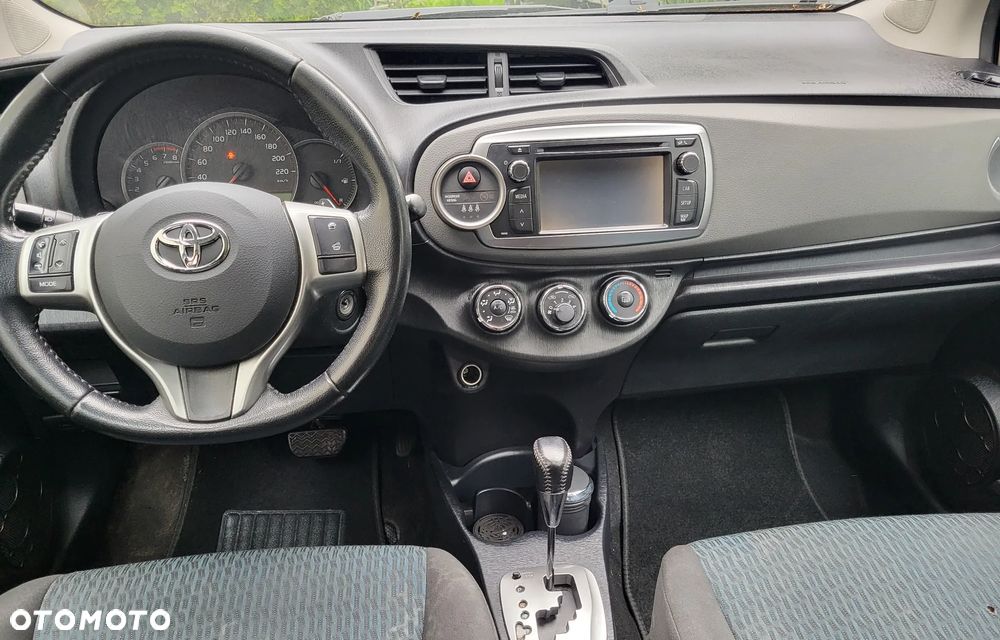 Toyota Yaris 1.33 VVT-i Multidrive S Club - 10