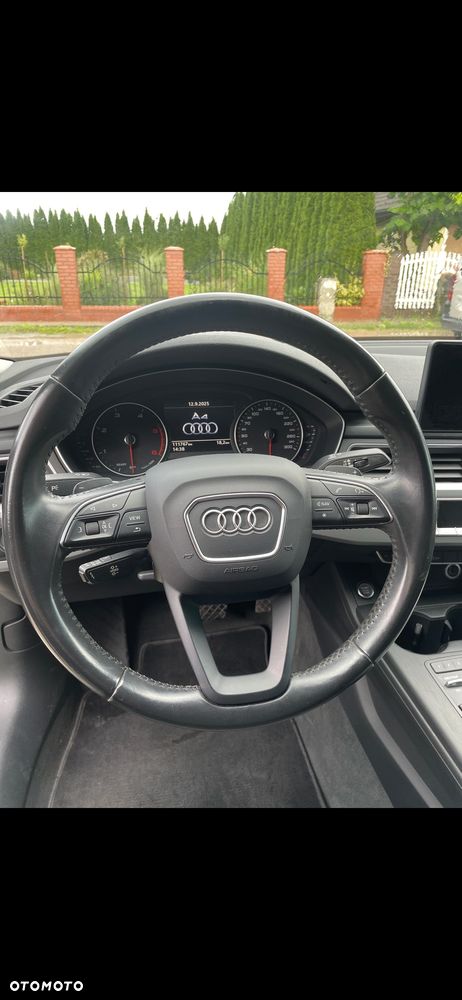 Audi A4 Limousine 2.0 TDI ultra S tronic - 13