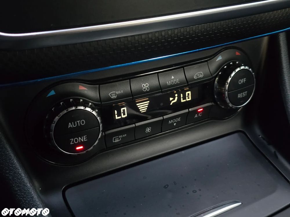 Mercedes-Benz Klasa A 180 CDI AMG Line - 27