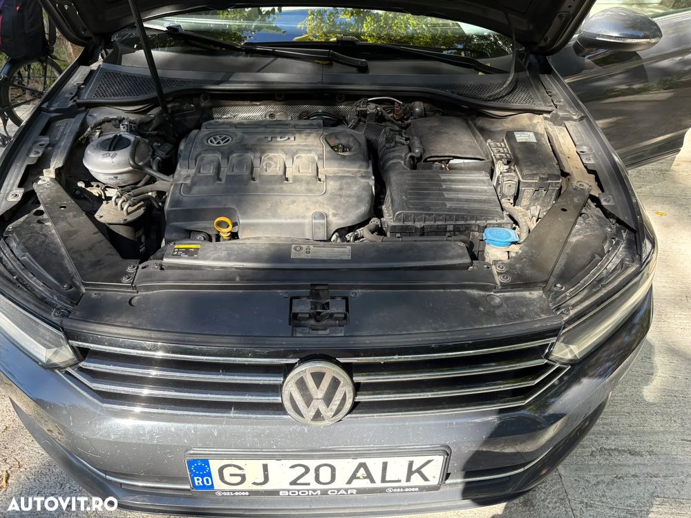 Volkswagen Passat 2.0 TDI Comfortline - 13
