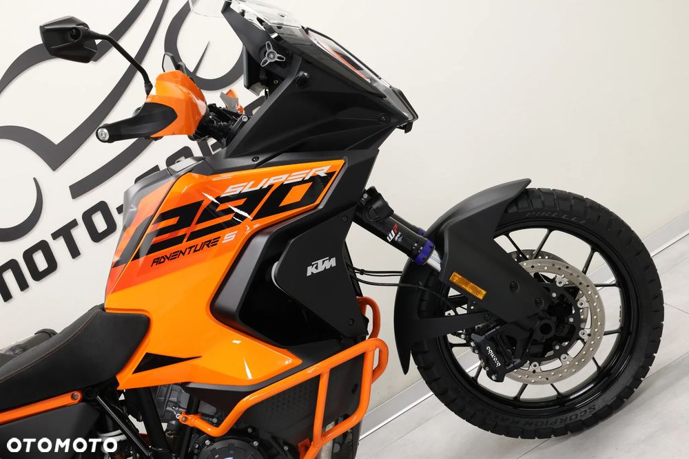 KTM Super Adventure - 18