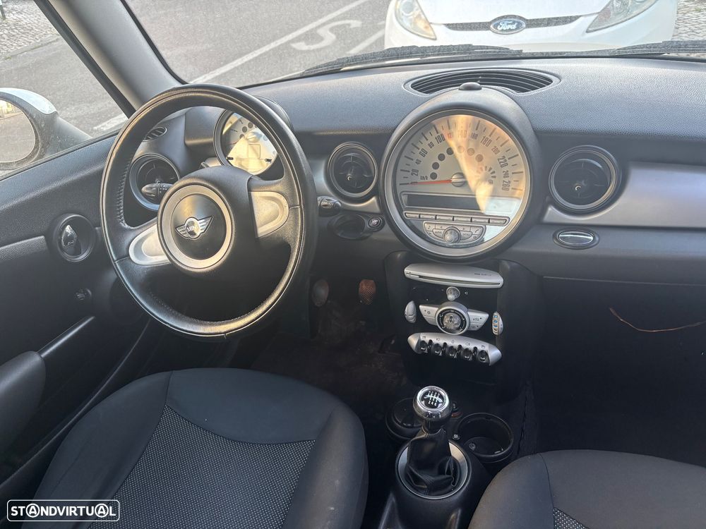 MINI Coupé Cooper SD - 3