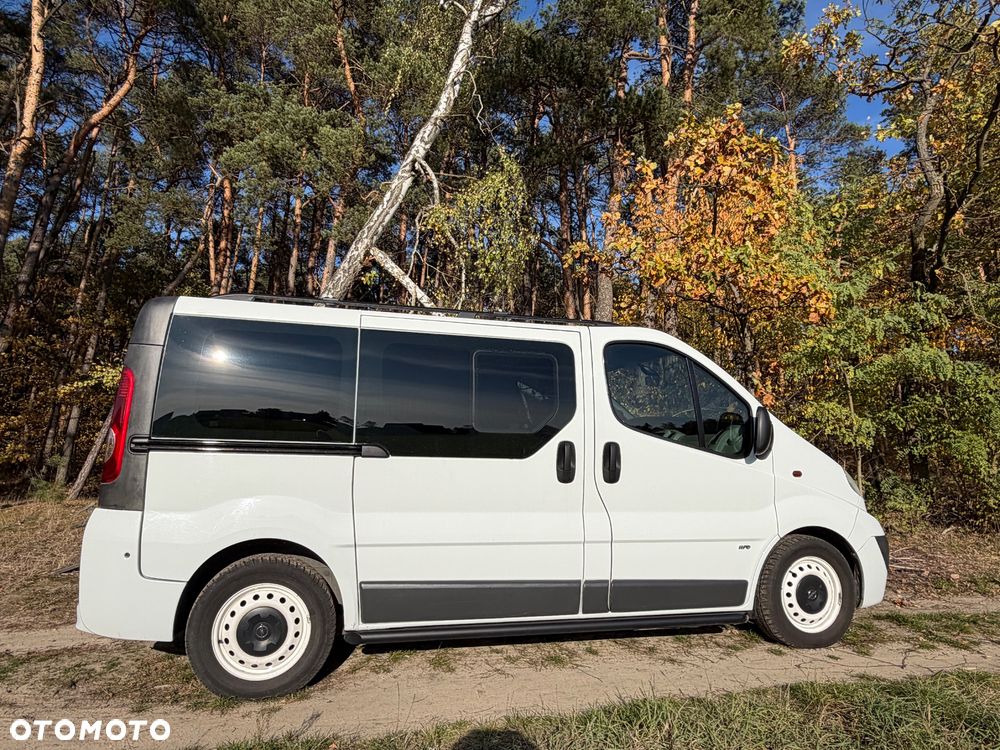 Opel Vivaro - 16