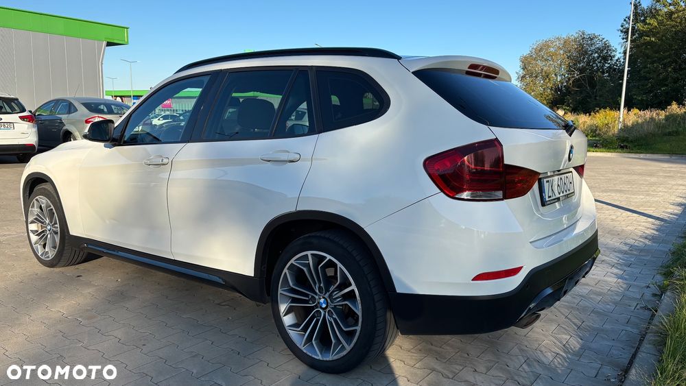BMW X1 sDrive18d Sport Line - 7